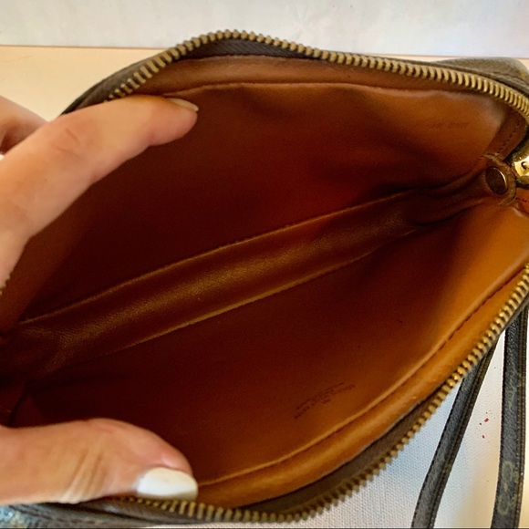 Louis Vuitton Marley Dragonne PM - Picture 8 of 11